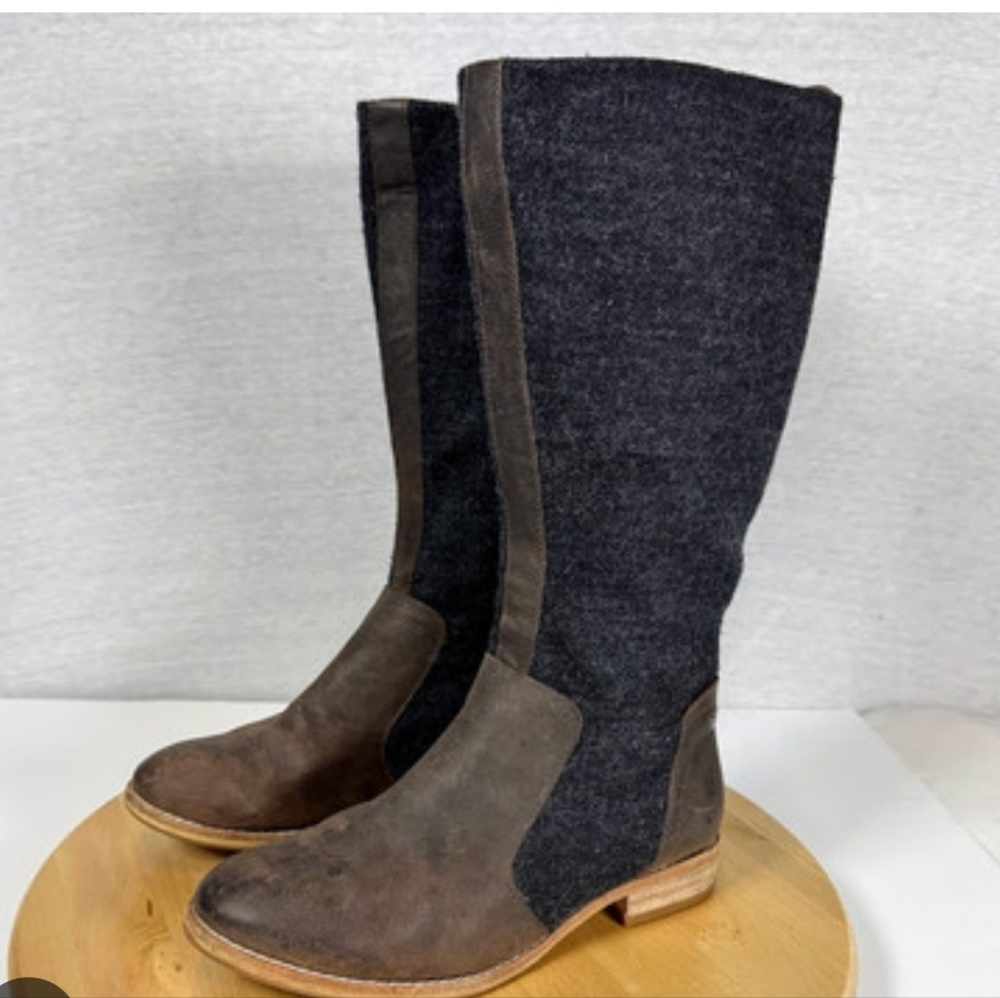 CAT by Caterpillar Sabrina Wool & Leather Tall Zip Up Riding Boots sz 9